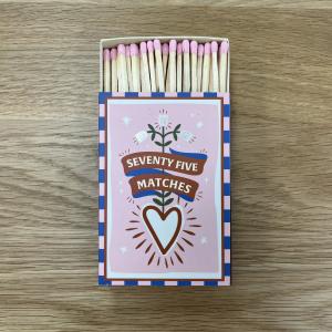Boite d'allumettes coeur rose