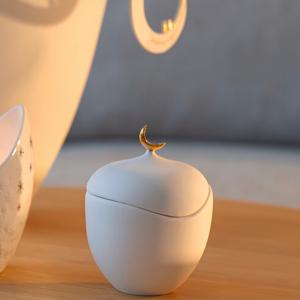 Boite lune pocelaine