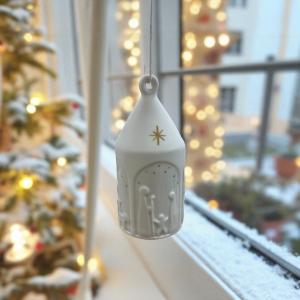 Maison noël a suspendre